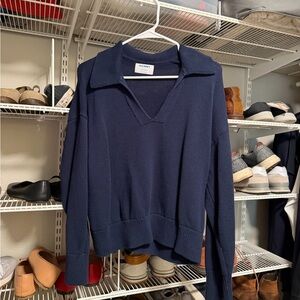 Old Navy Women's Deep Blue V-Neck Sweater